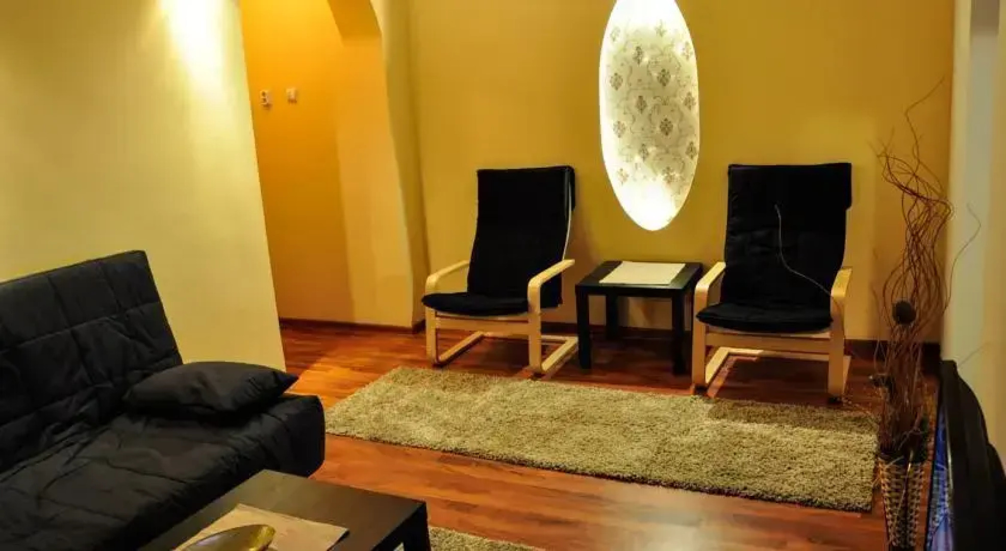 Charming Central Apartment Ploiesti