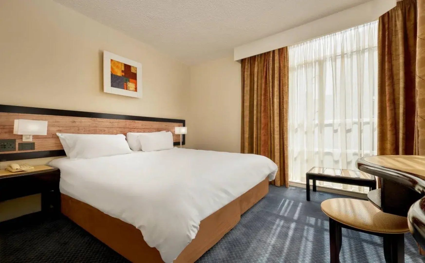 The Parktonian All Suite Hotel