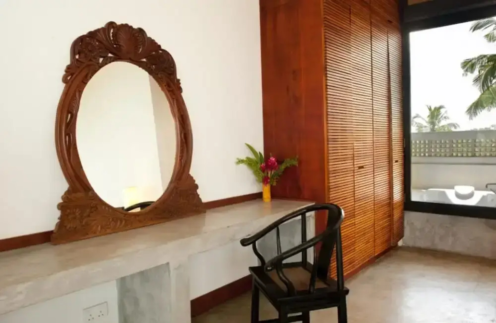 Modern Beach Villa With Roof Terrace