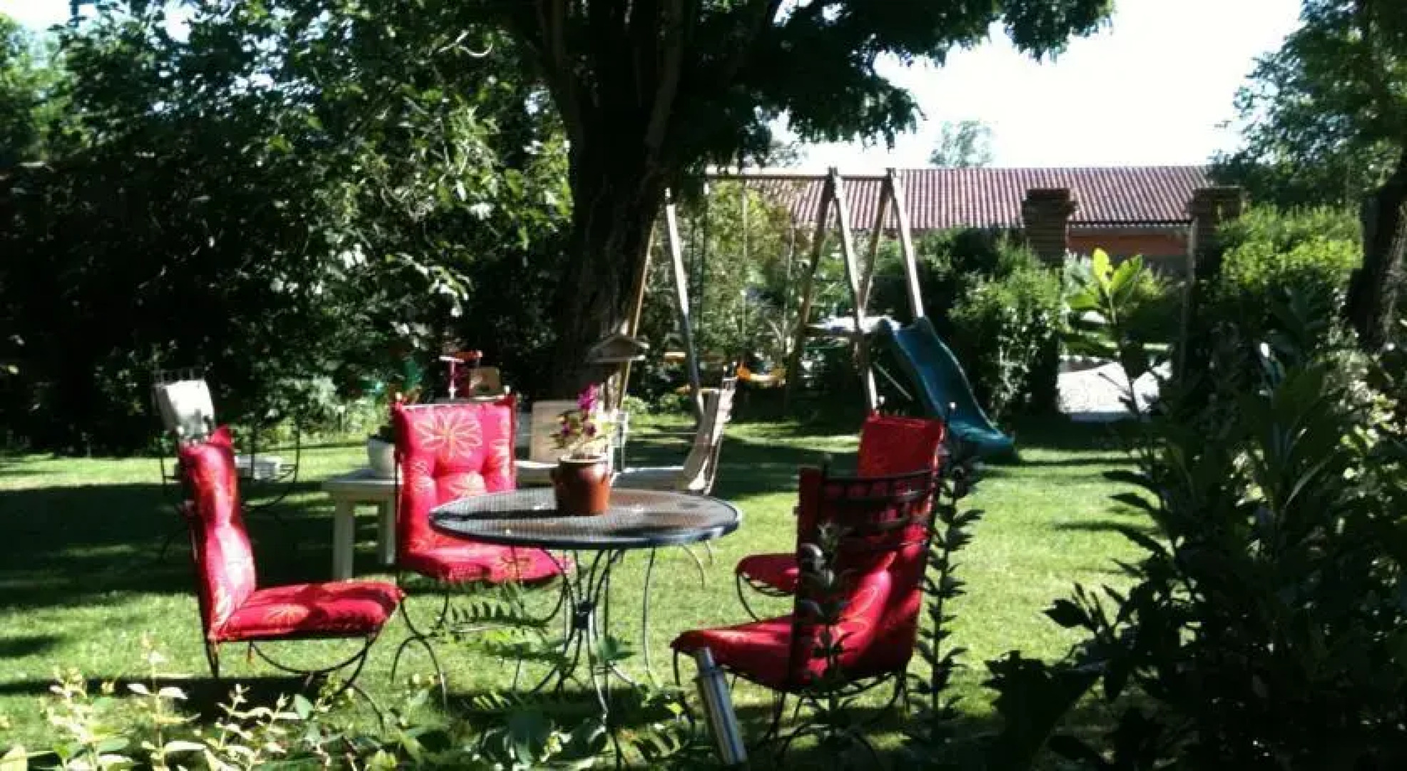 Chambres et Table dHôtes Le Village