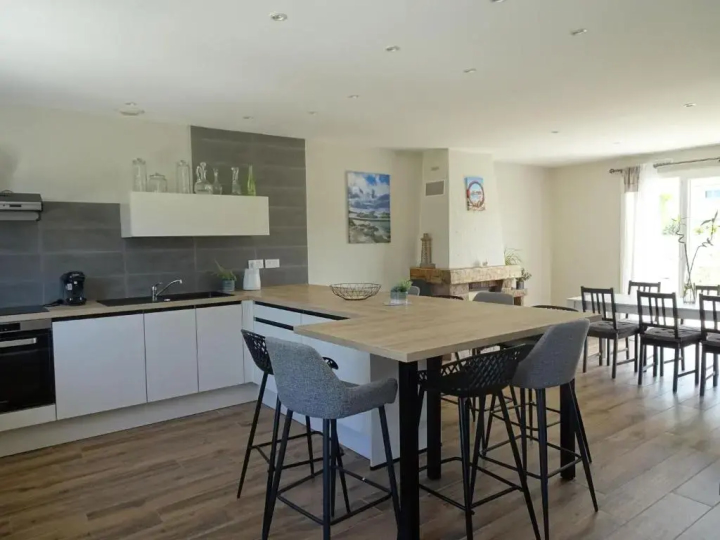 Comfortable Bungalow, Pink Granite Coast