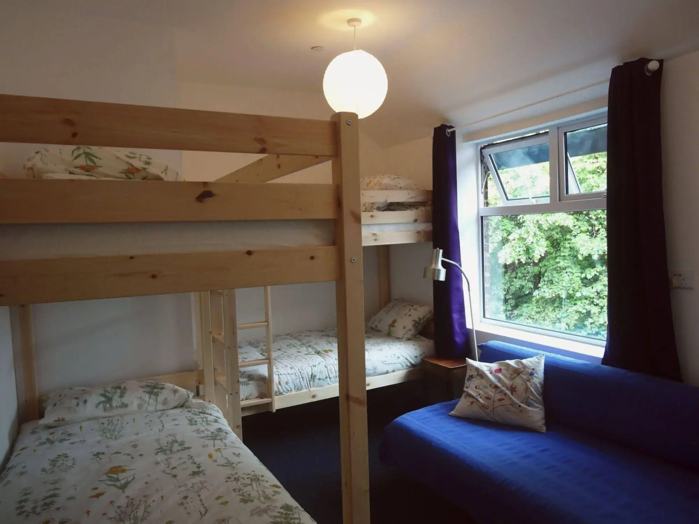 Igloo Hybrid - Hostel