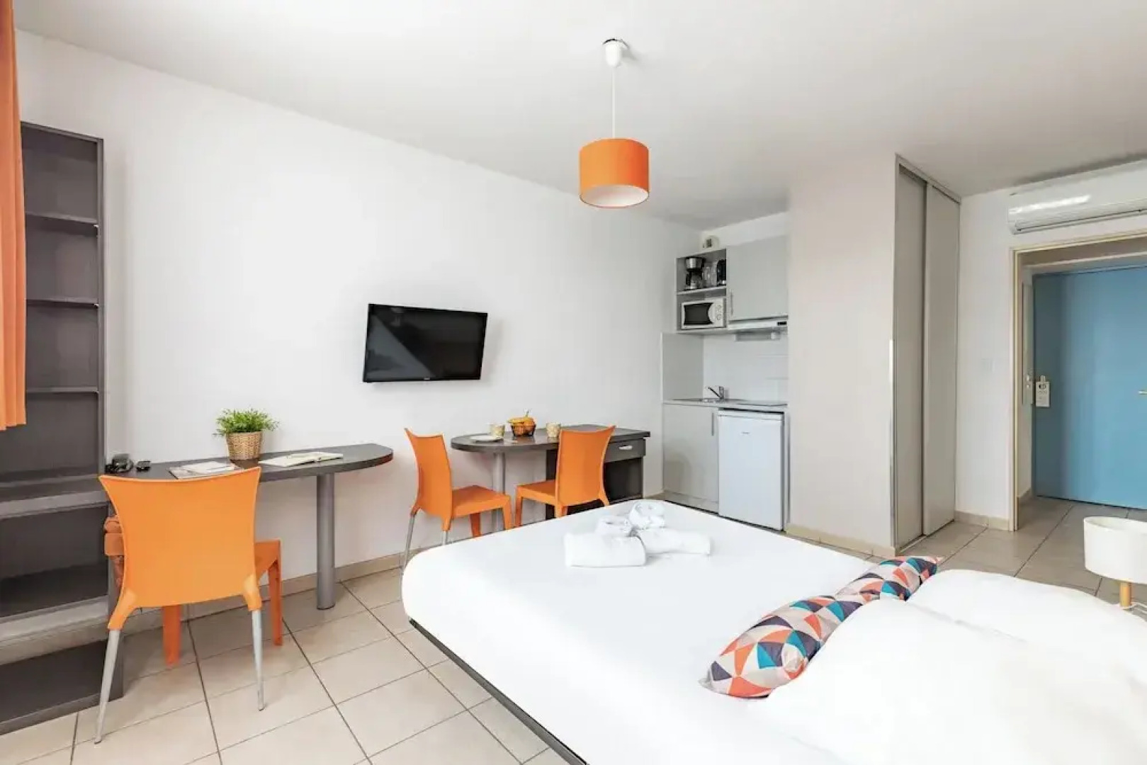 Appart'city Marseille Aeroport Vitrolles - Appart Hotel