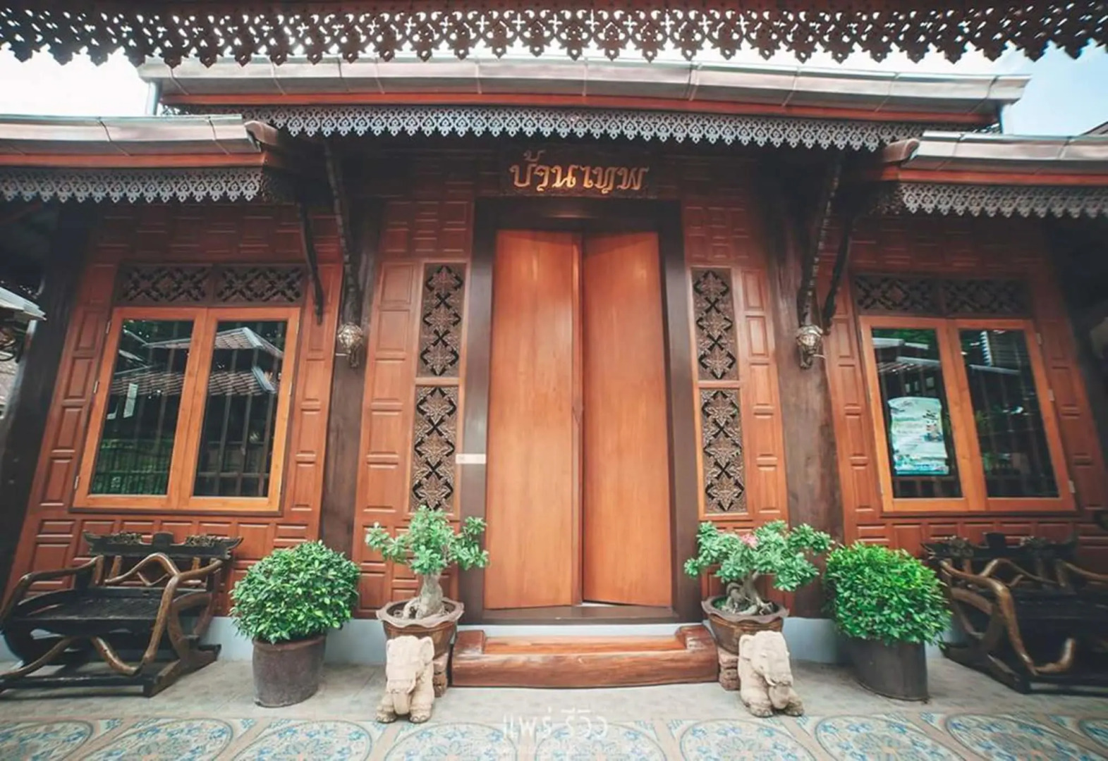 Baanthep Antique Homestay