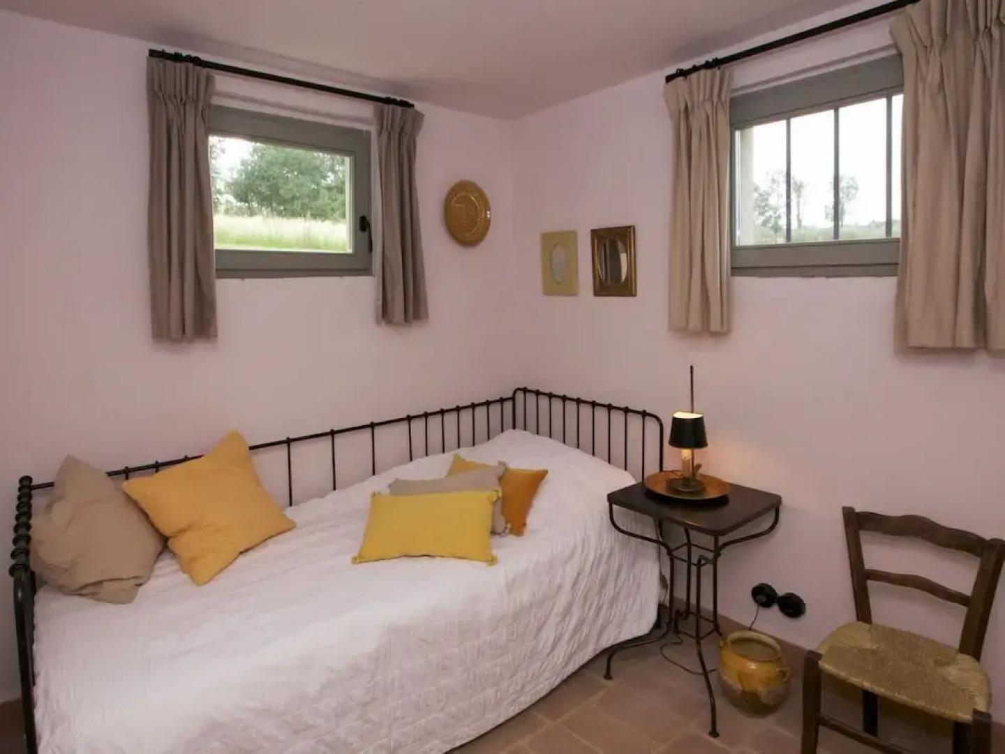 Spacious Mansion in Corinaldo with Barbecue