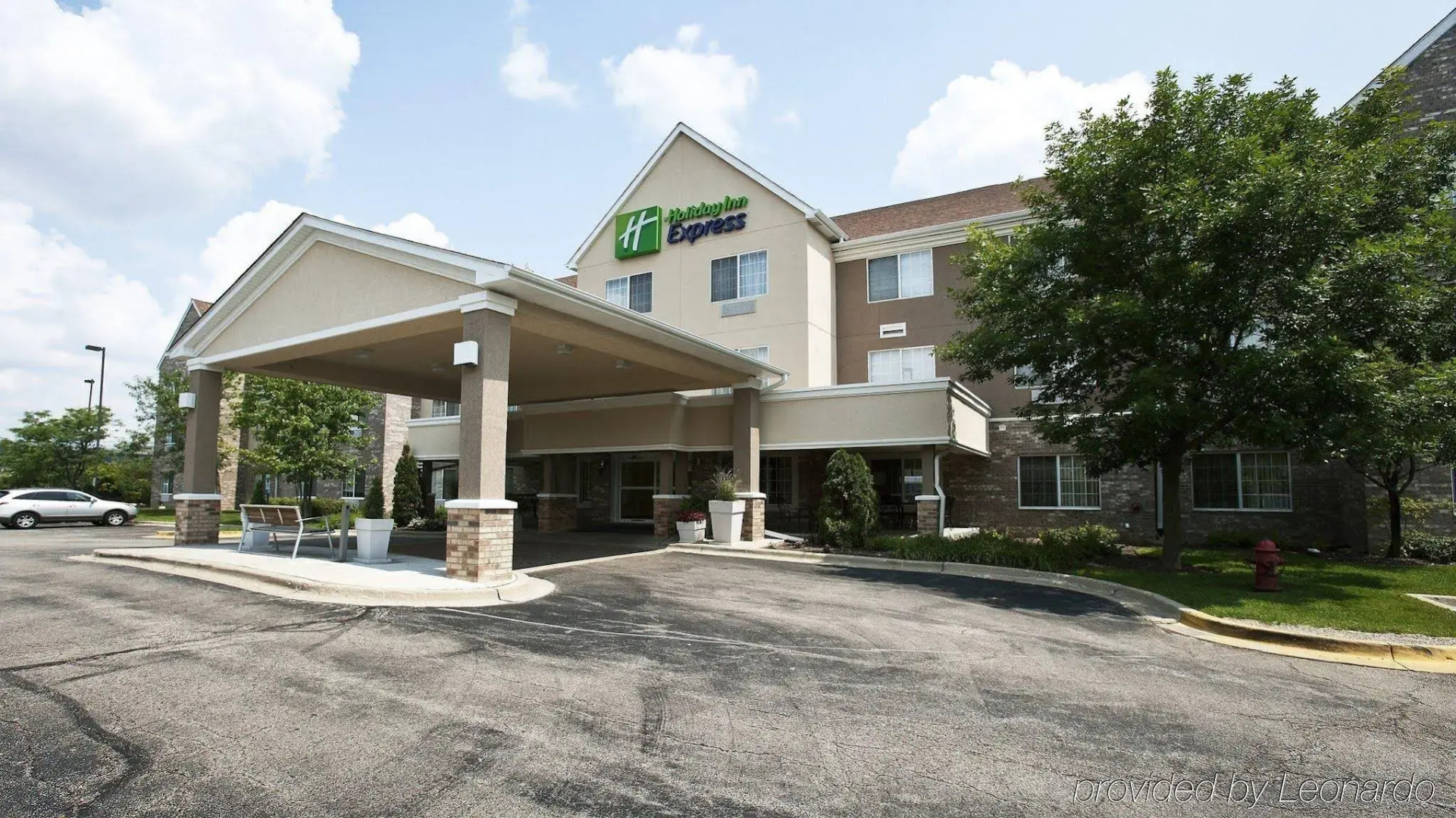 Holiday Inn Express & Suites Chicago-Deerfield/Lincolnshire by IHG