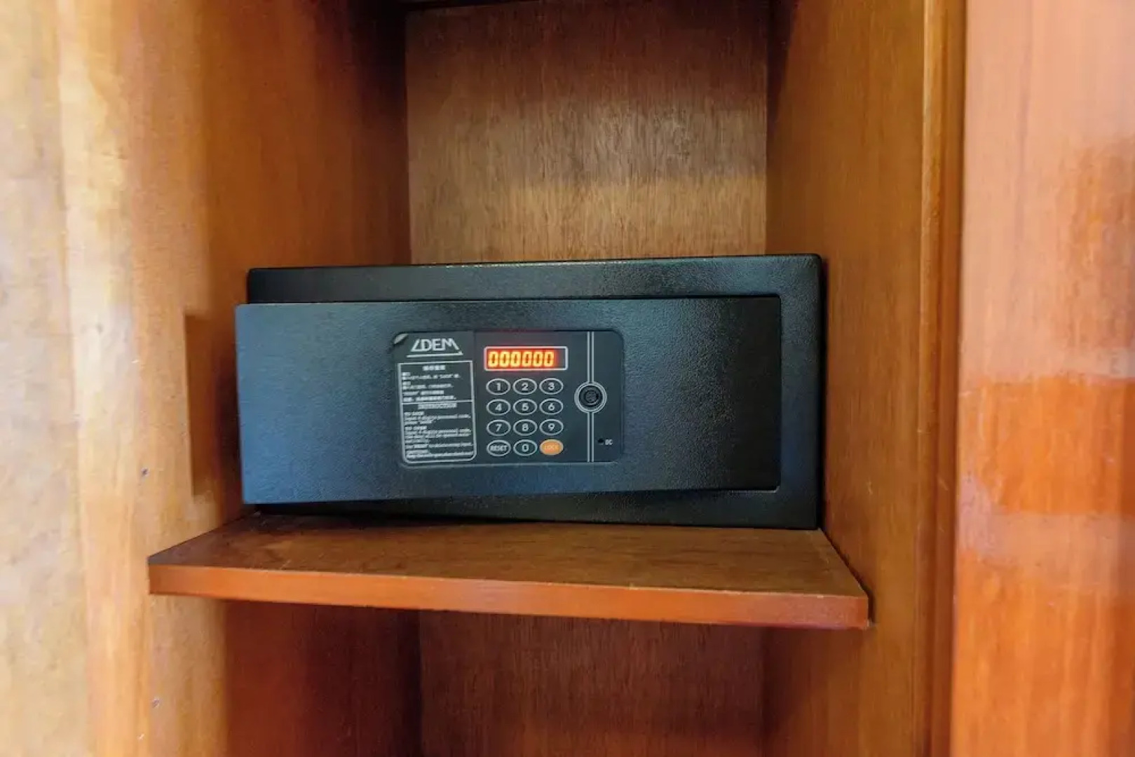 Rainbow Paradise Beach Resort by LWE