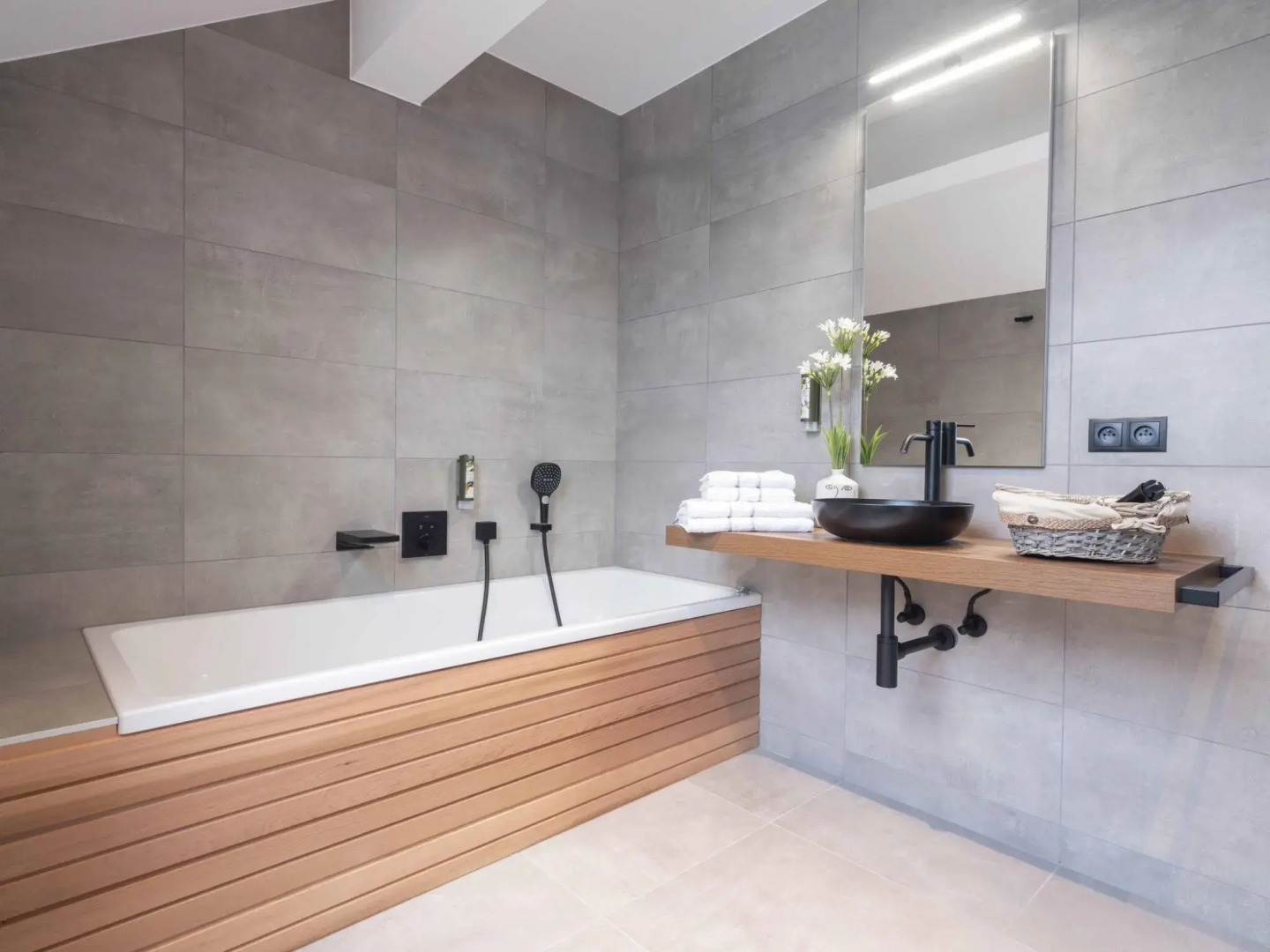 Vintage Holiday Home in Tavigny with Bar