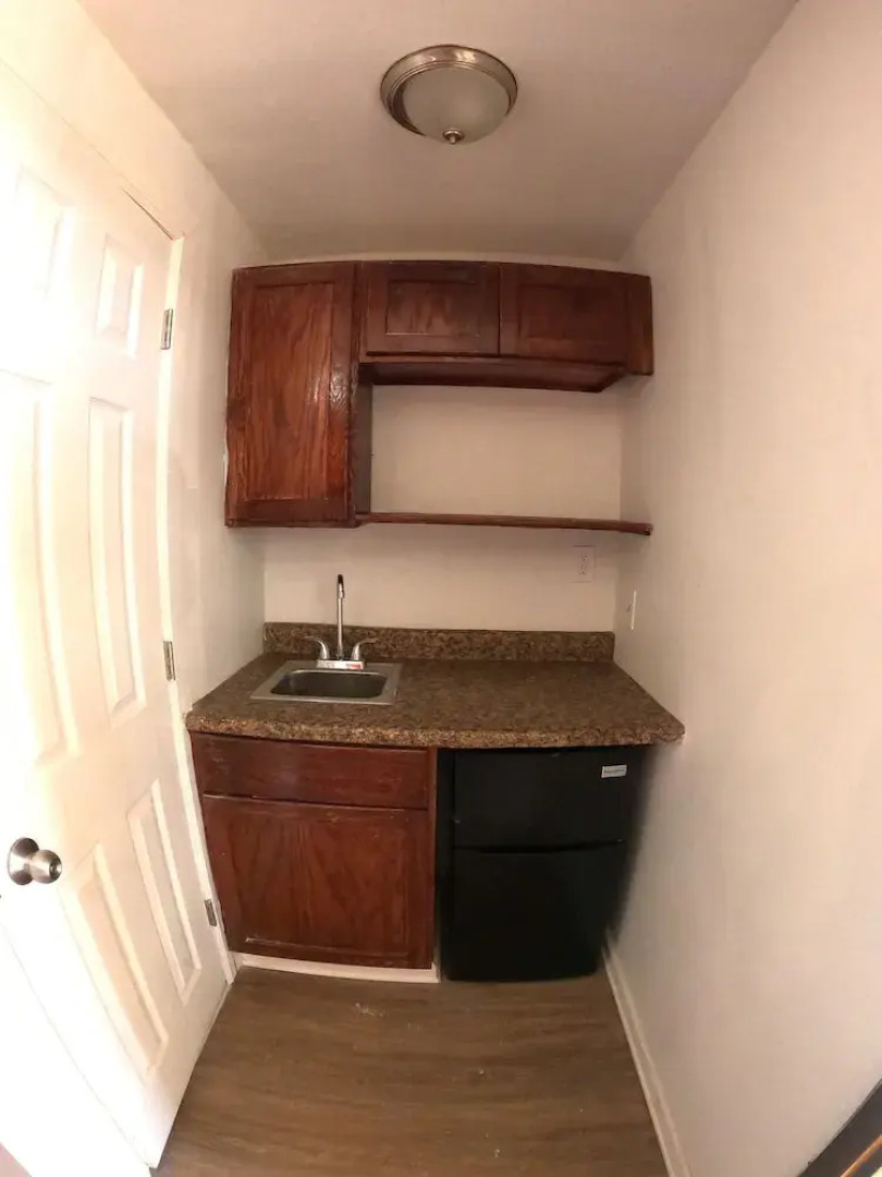 Rest Inn - Elizabeth