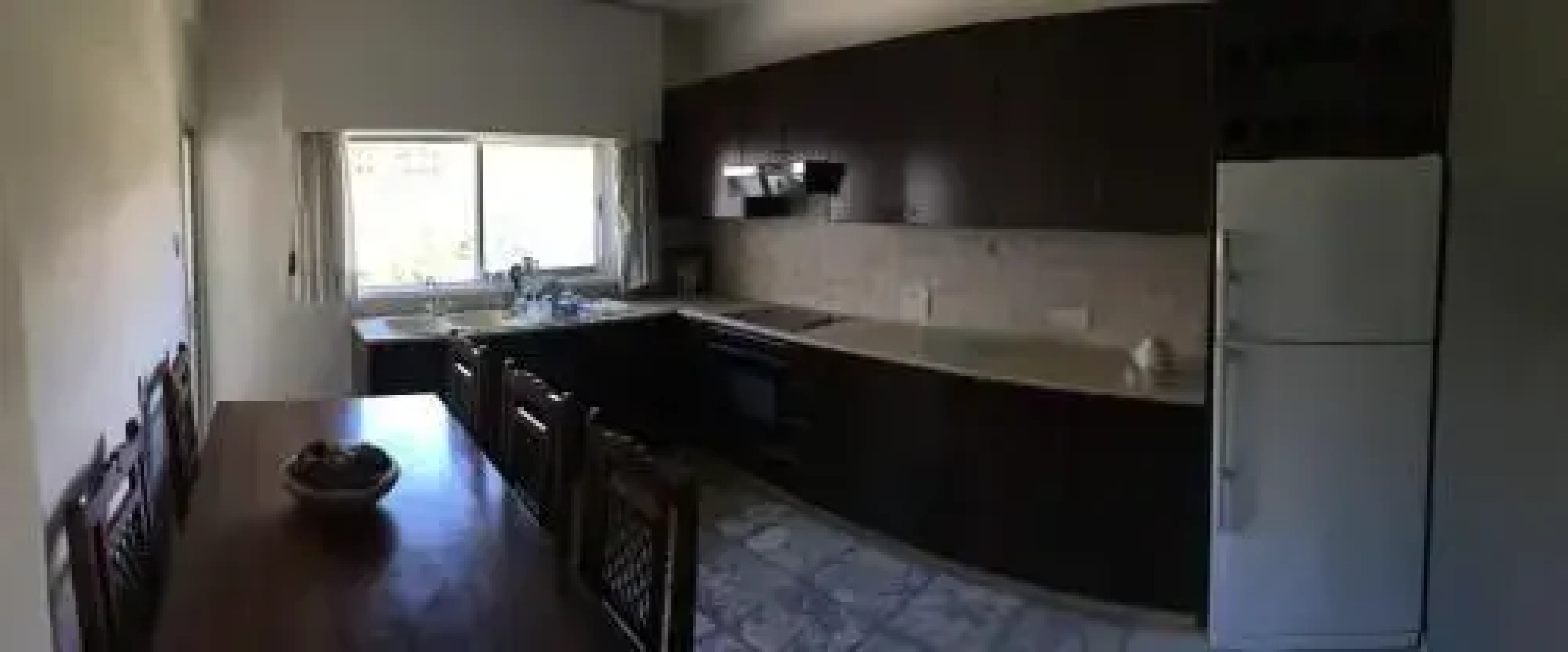 Spectacular 3 Bed Apartment