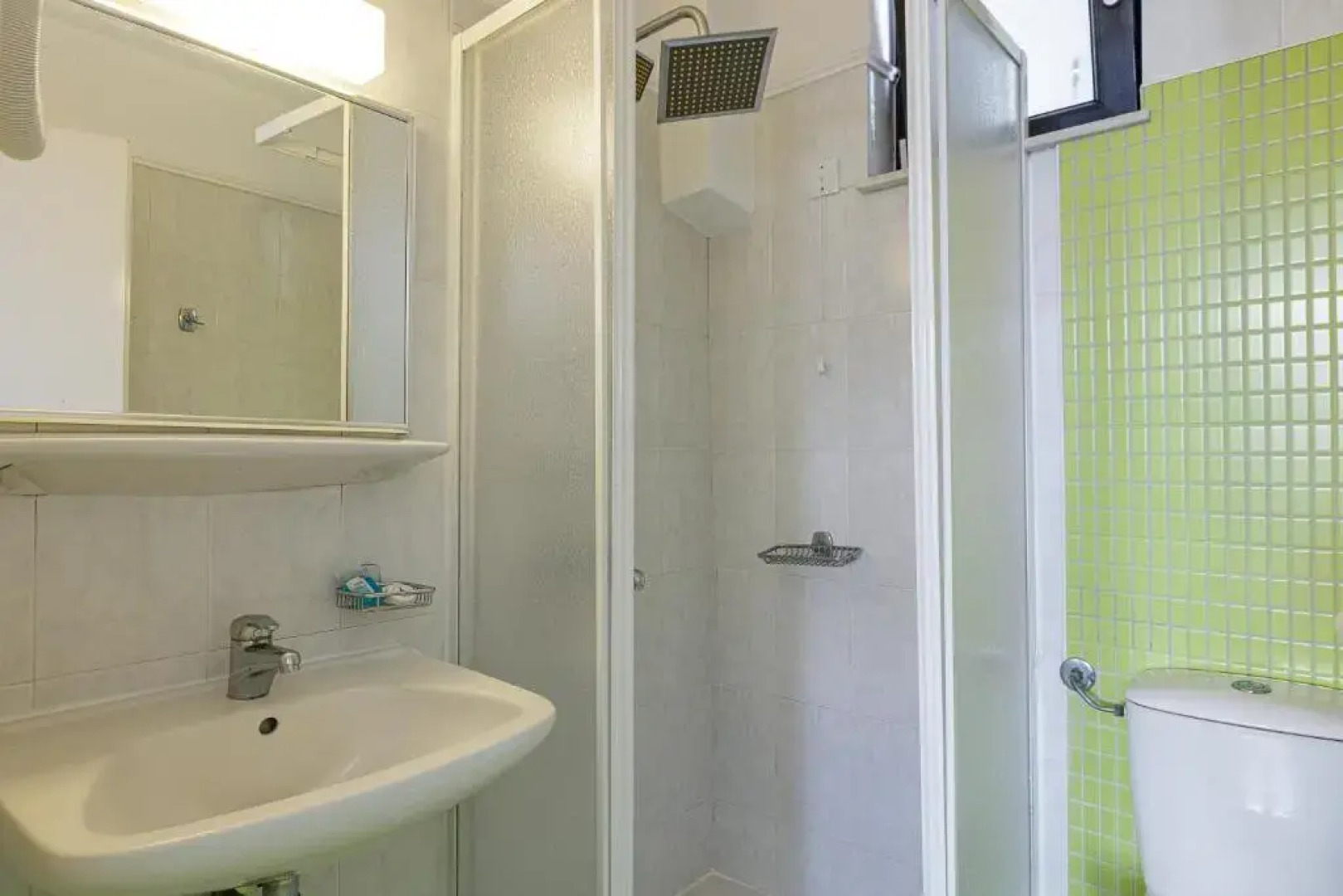 Golden Bay Boutique Hotel & Bungalows