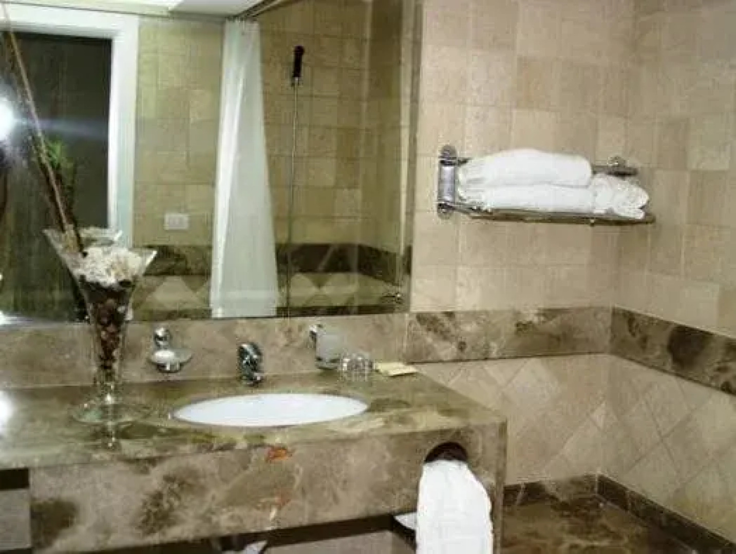 Castel Mare Hotel & Resort