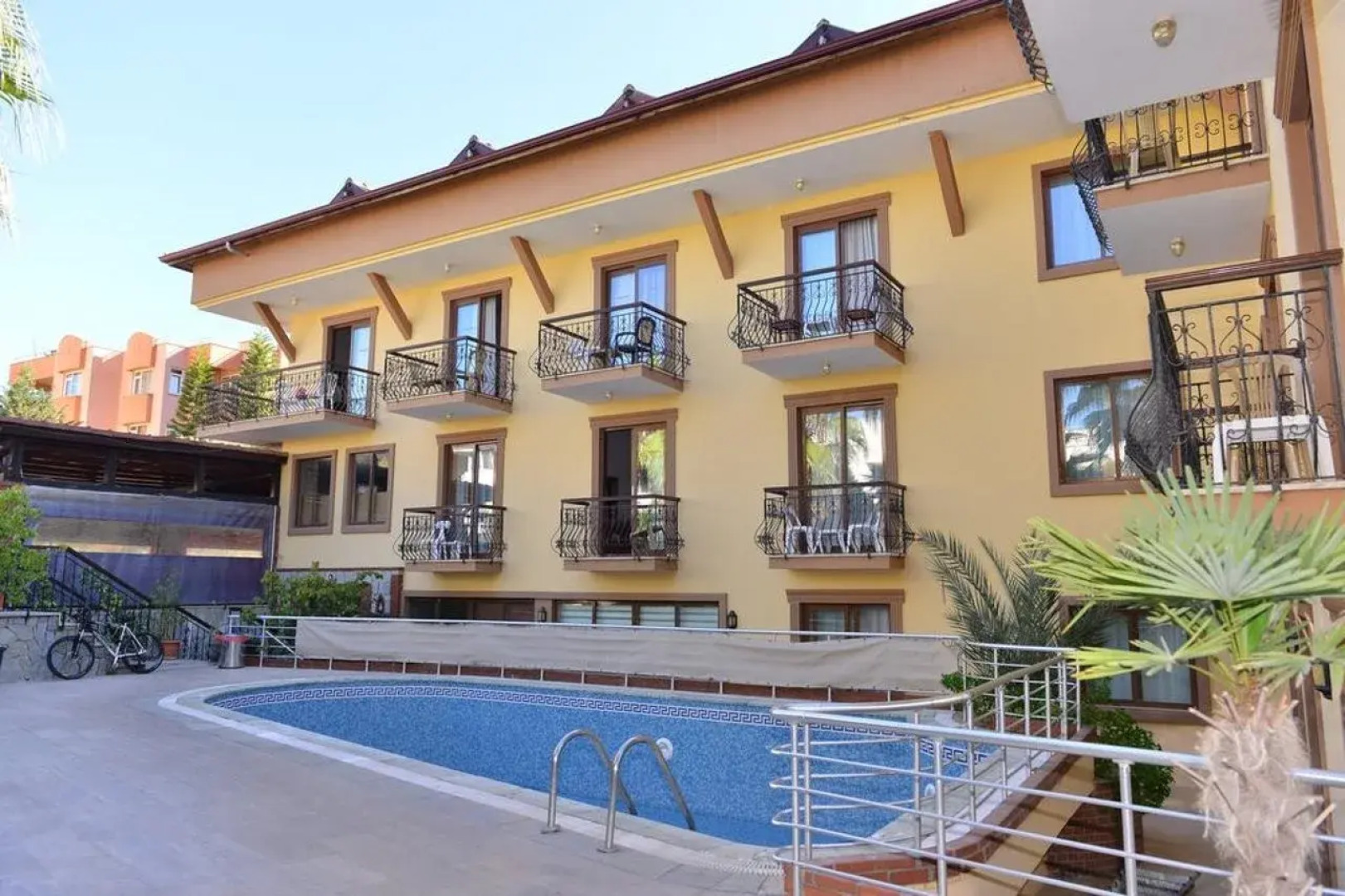 Orange Garden Apart Hotel