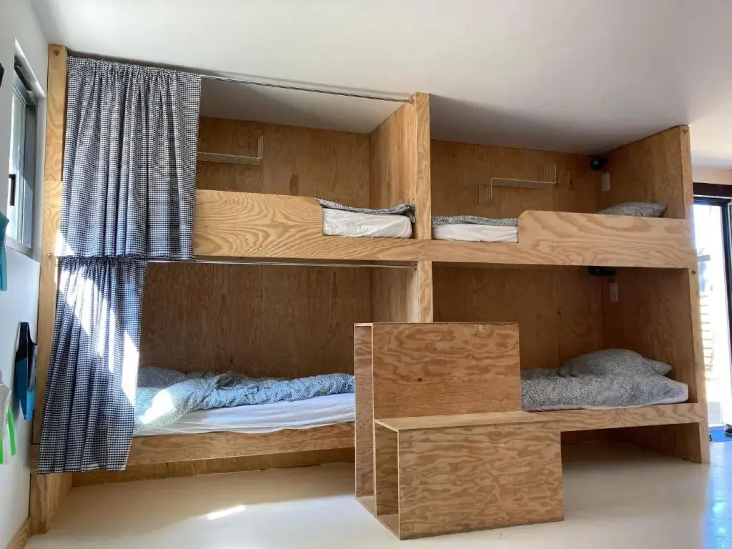 Dortoir de charme 12 lits 600m plage