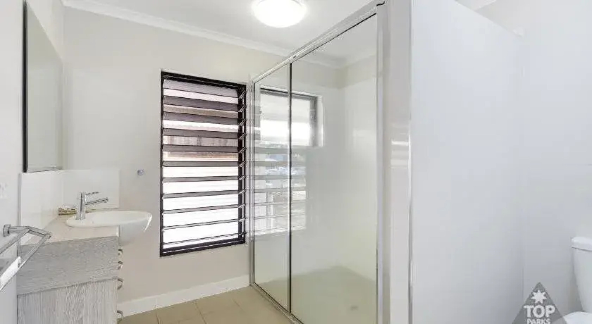 Cardwell Beachcomber Motel and Tourist Park