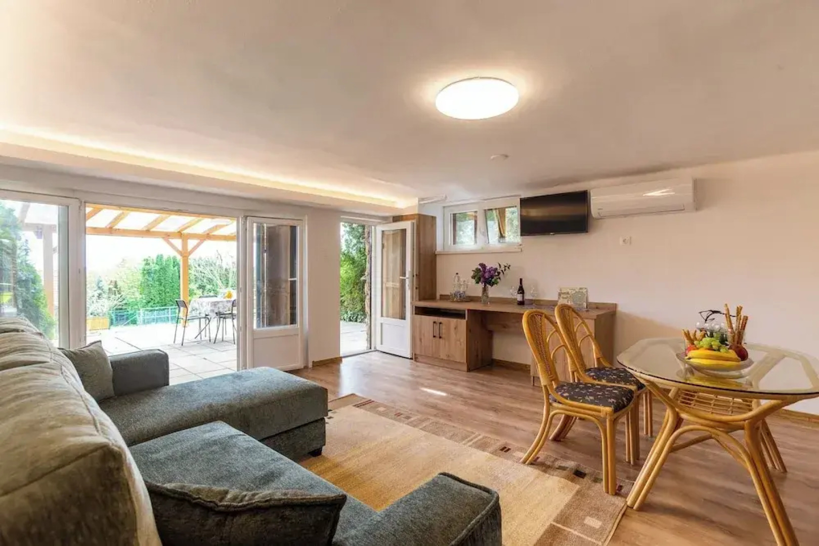 House Hortenzia Lake View