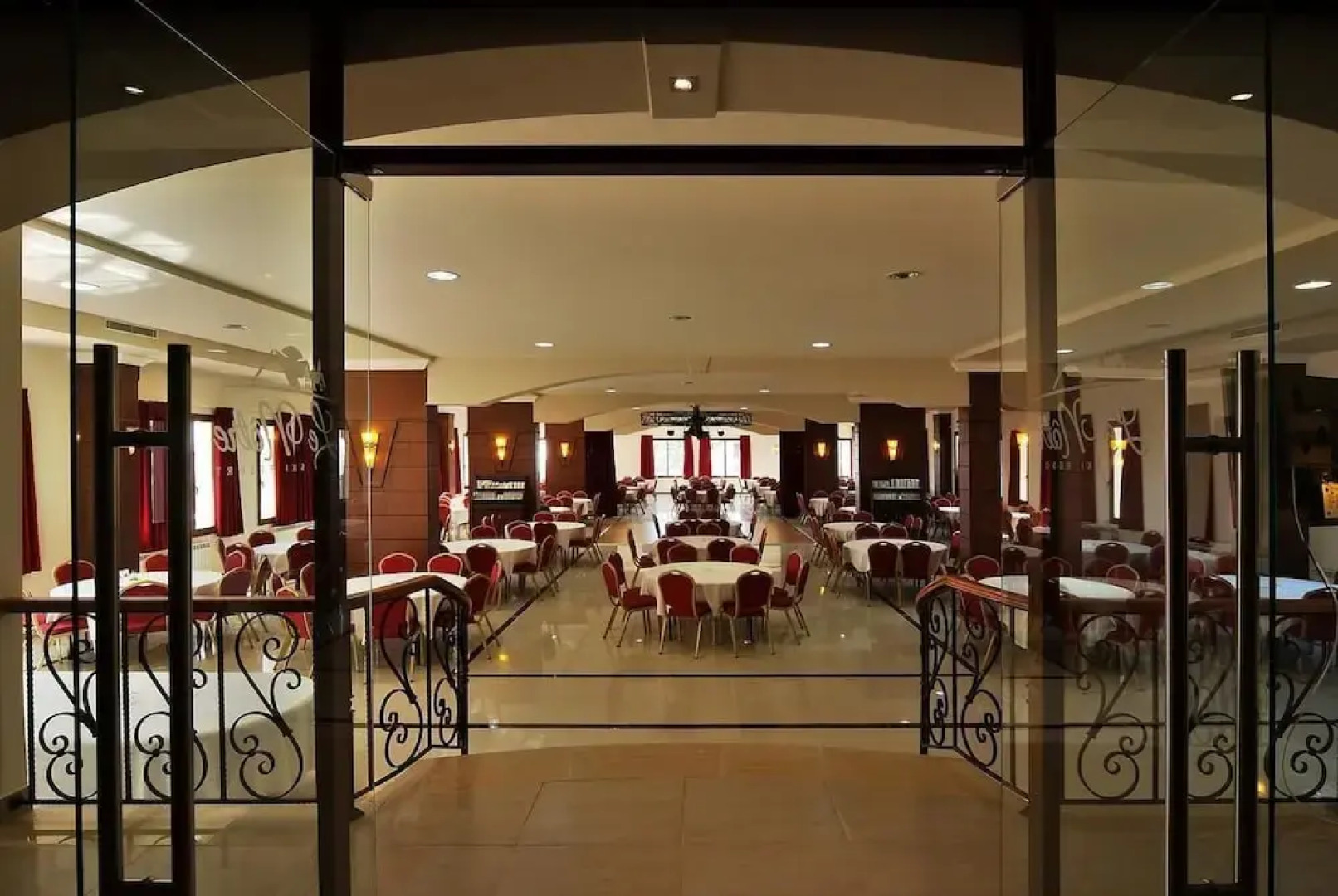 Le Notre Hotel & Ski Resort