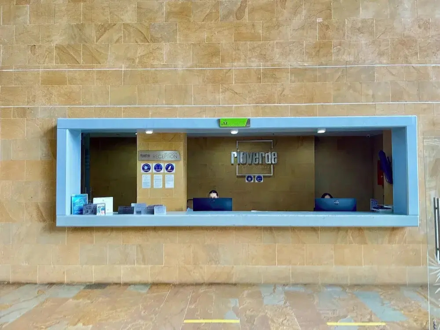 Room-nómadas Digitales - Hotel Rioverde