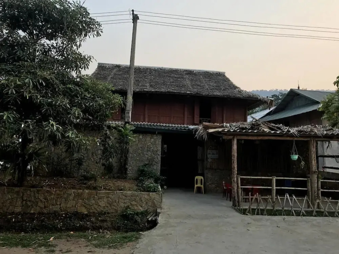 Ban Buoc Homestay - Hostel