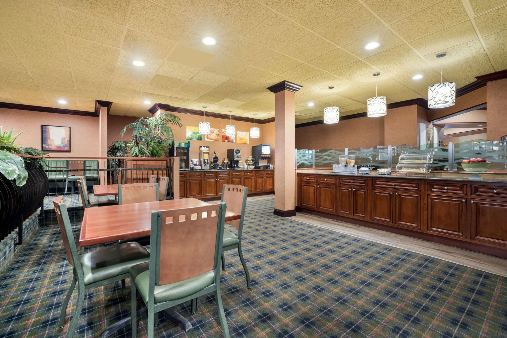 Quality Inn & Suites Syracuse Fairgrounds