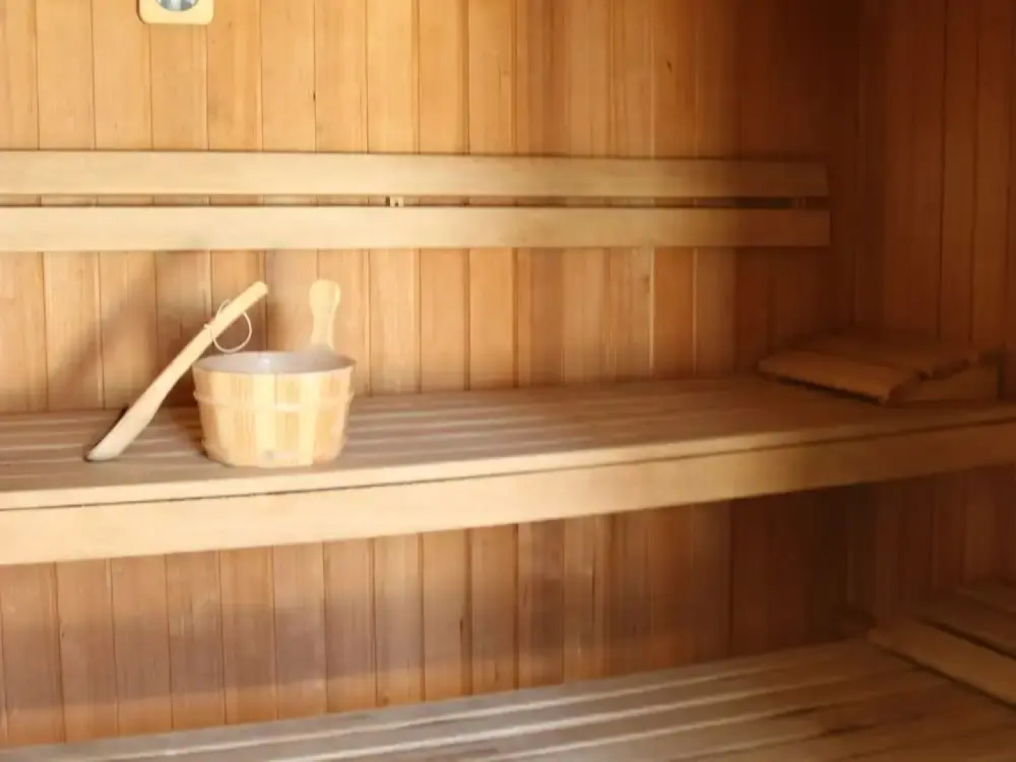 Neat Studio With Barbecue, Near Beautyful Montréal du Gers