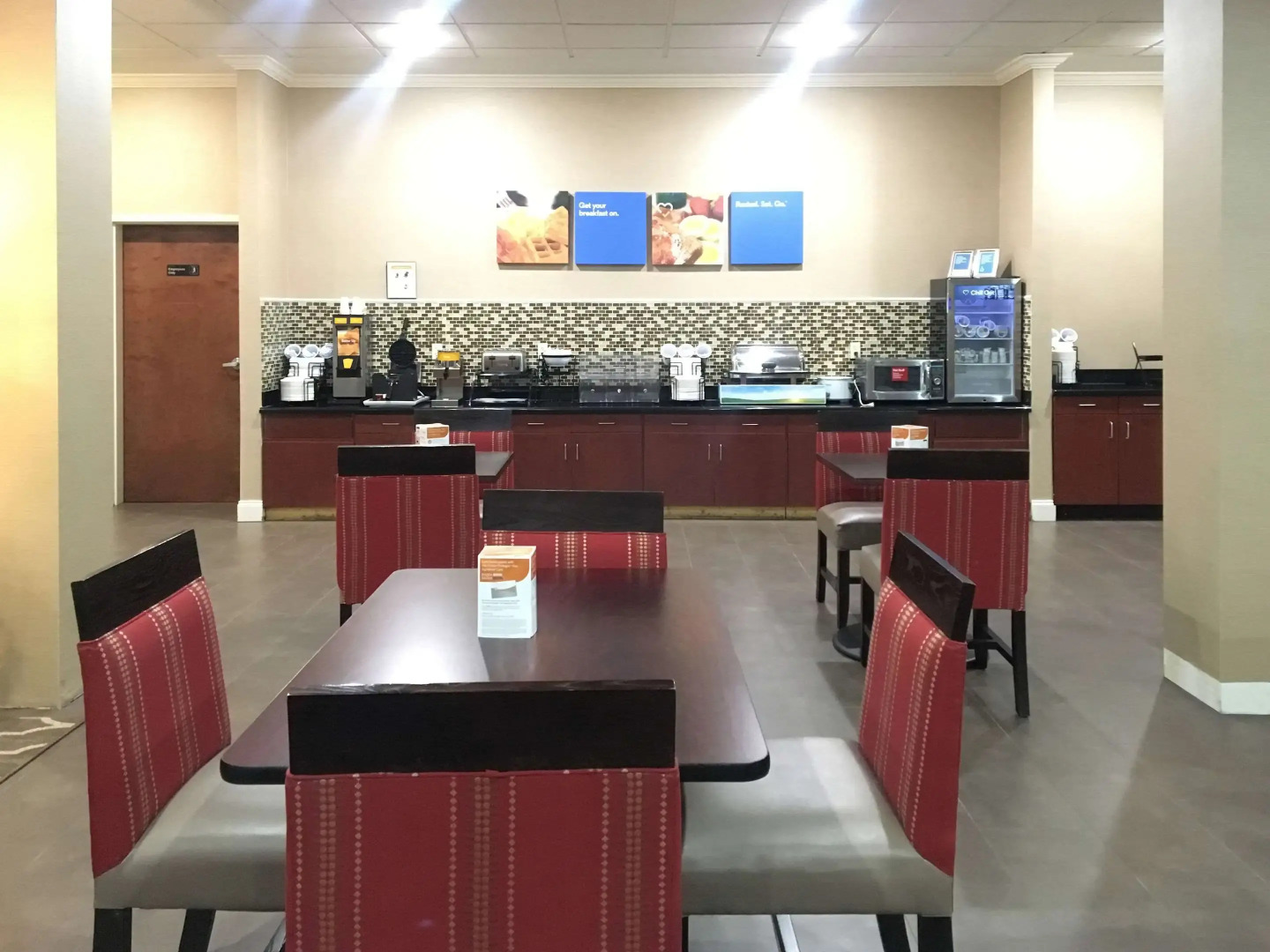 Comfort Inn & Suites Rogersville