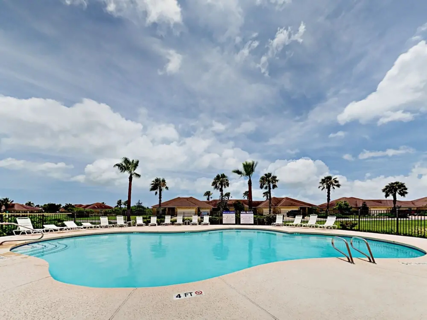 44 Golf House Rd Townhouse 2 Bedrooms 2 Bathrooms Townhouse