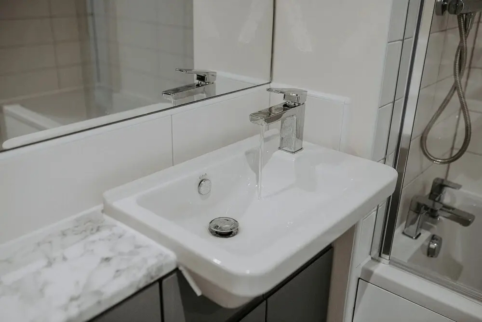 Apartment 12 near The Brayford