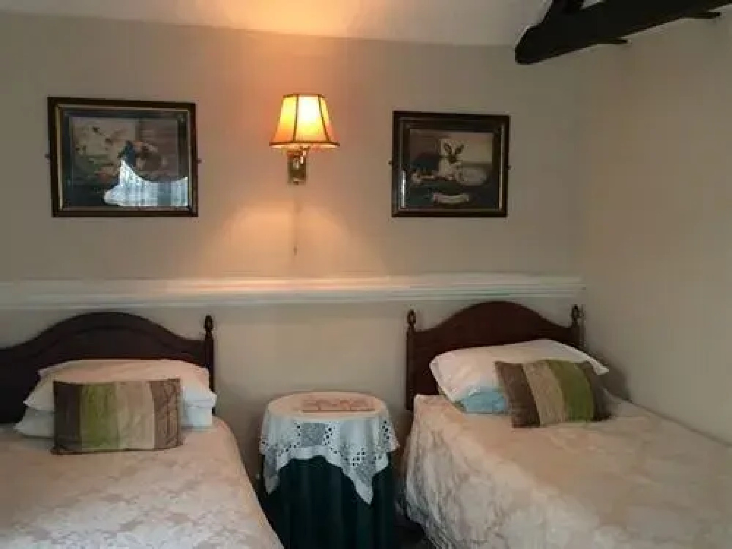 The White Horse Crostwick