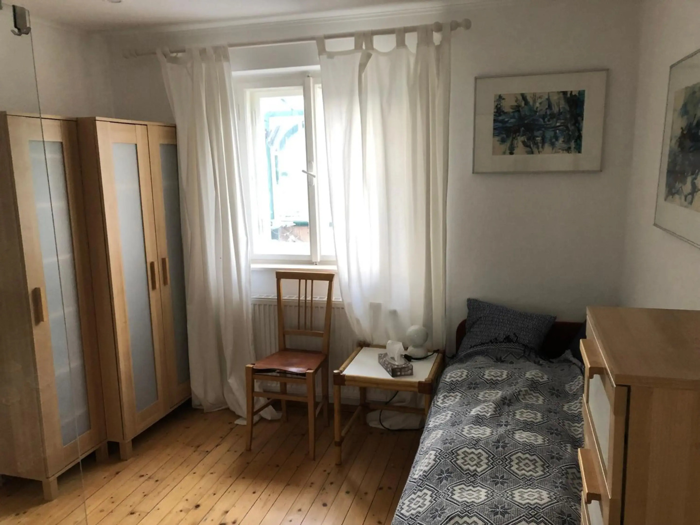 Haus in Anif bei Salzburg mit Sauna und Garten mit Badeteich