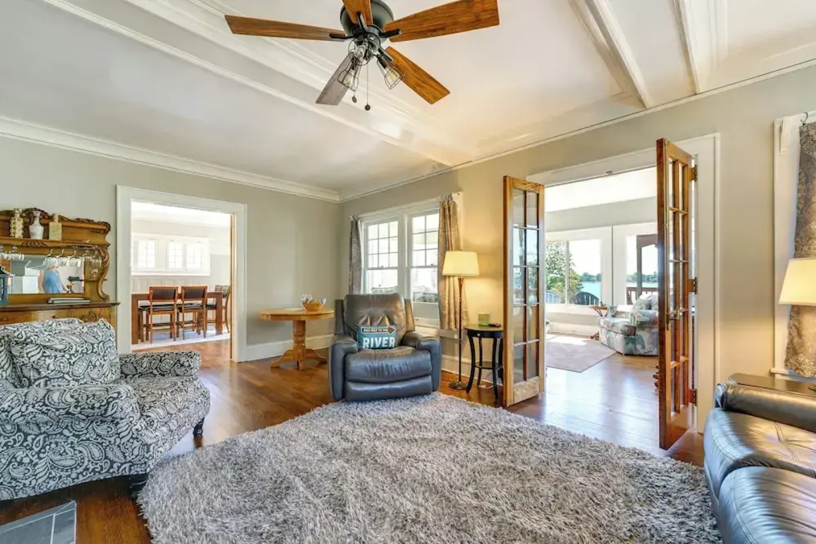 Riverfront St Clair Home - Walk to Downtown!