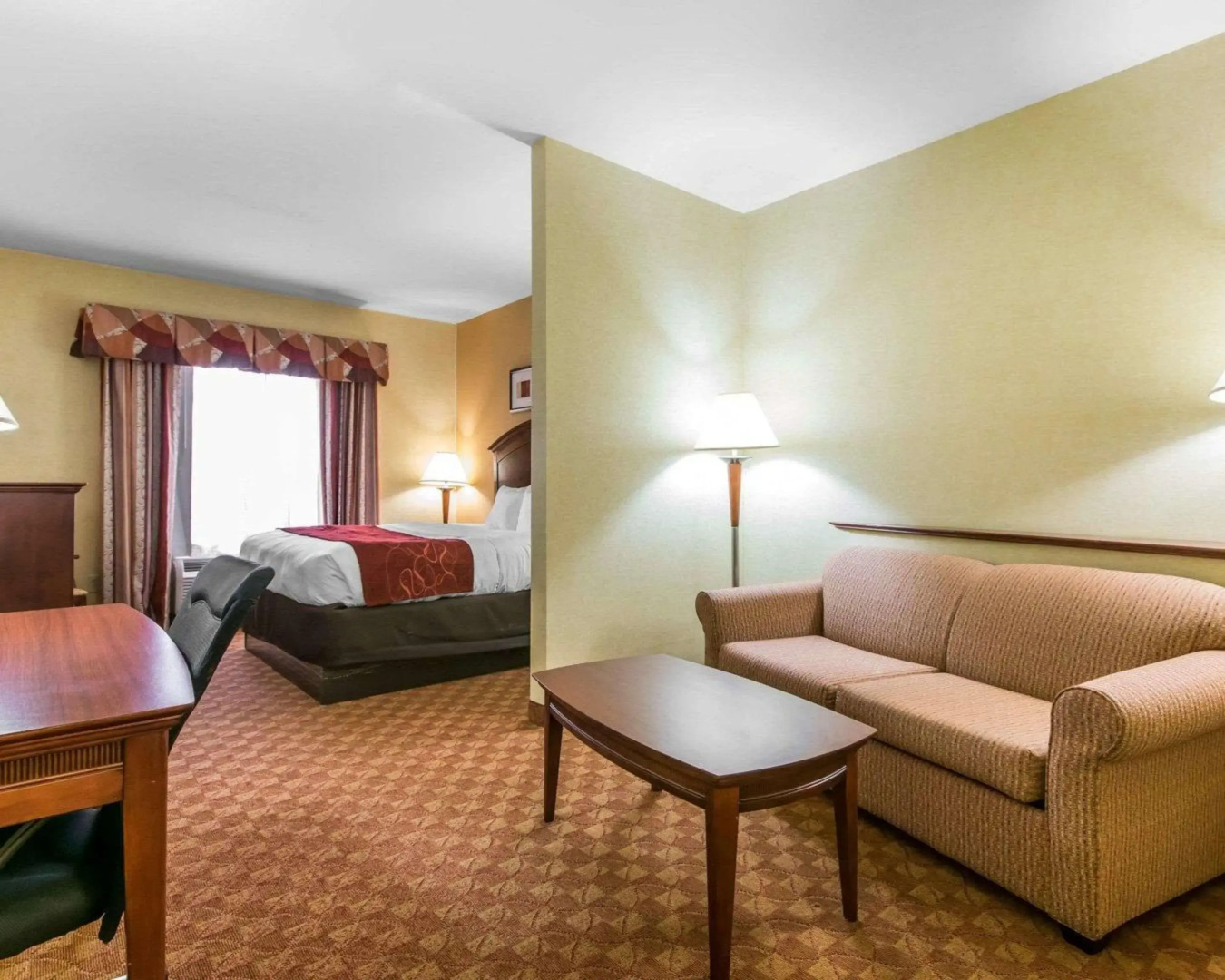 Comfort Suites South Point - Huntington
