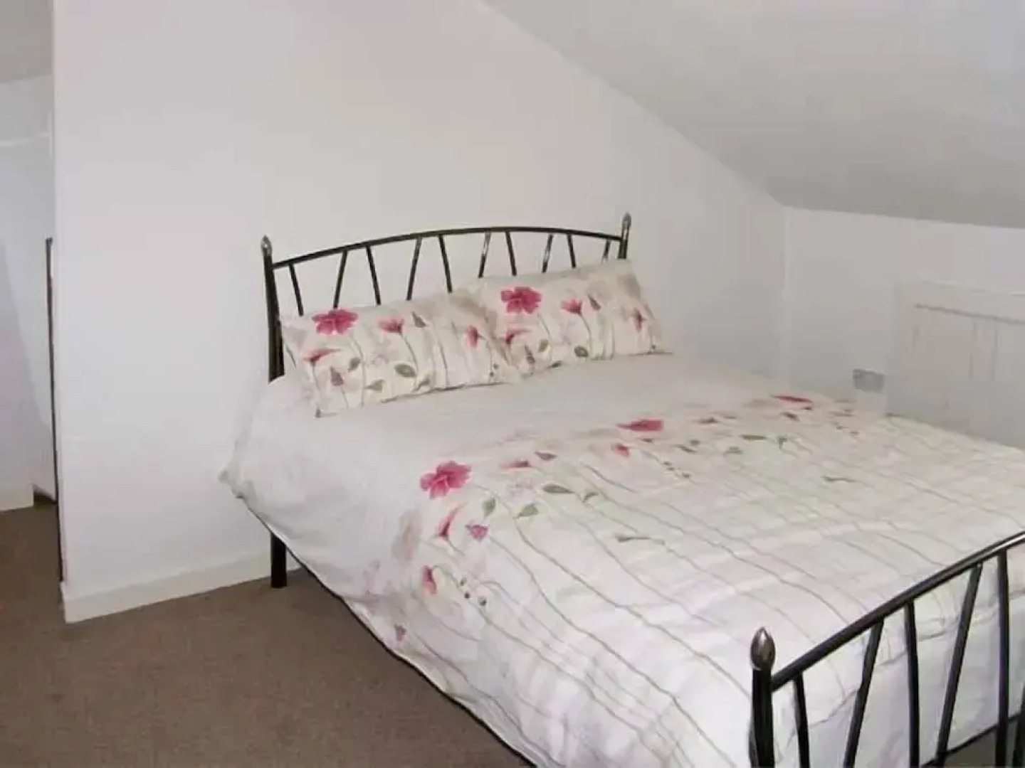 Hendre Aled Cottage 3