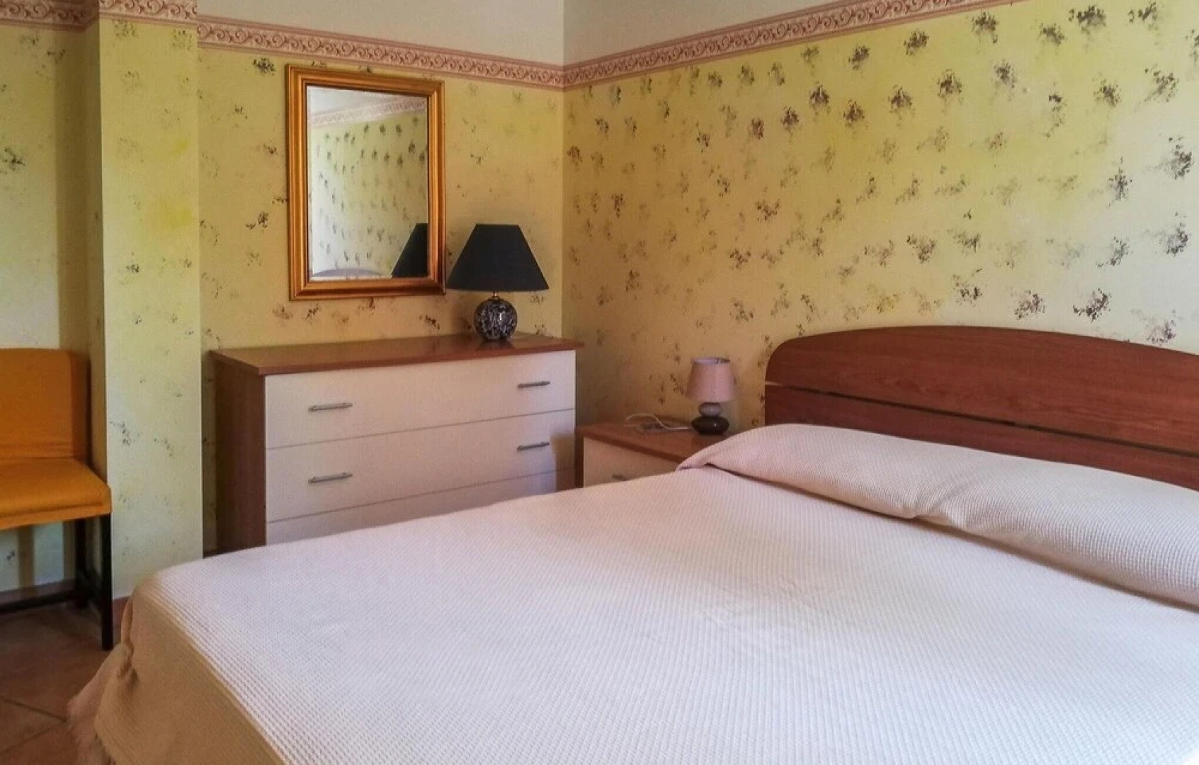 Nice Apartment in Castelnuovo di Porto With Outdoor Swimming Pool, Wifi and 2 Bedrooms