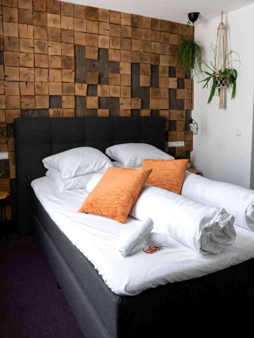 Wolf Hotel 
