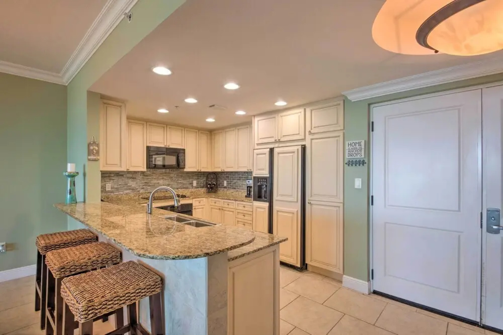 Pensacola Beach Resort Condo With Beach Access!