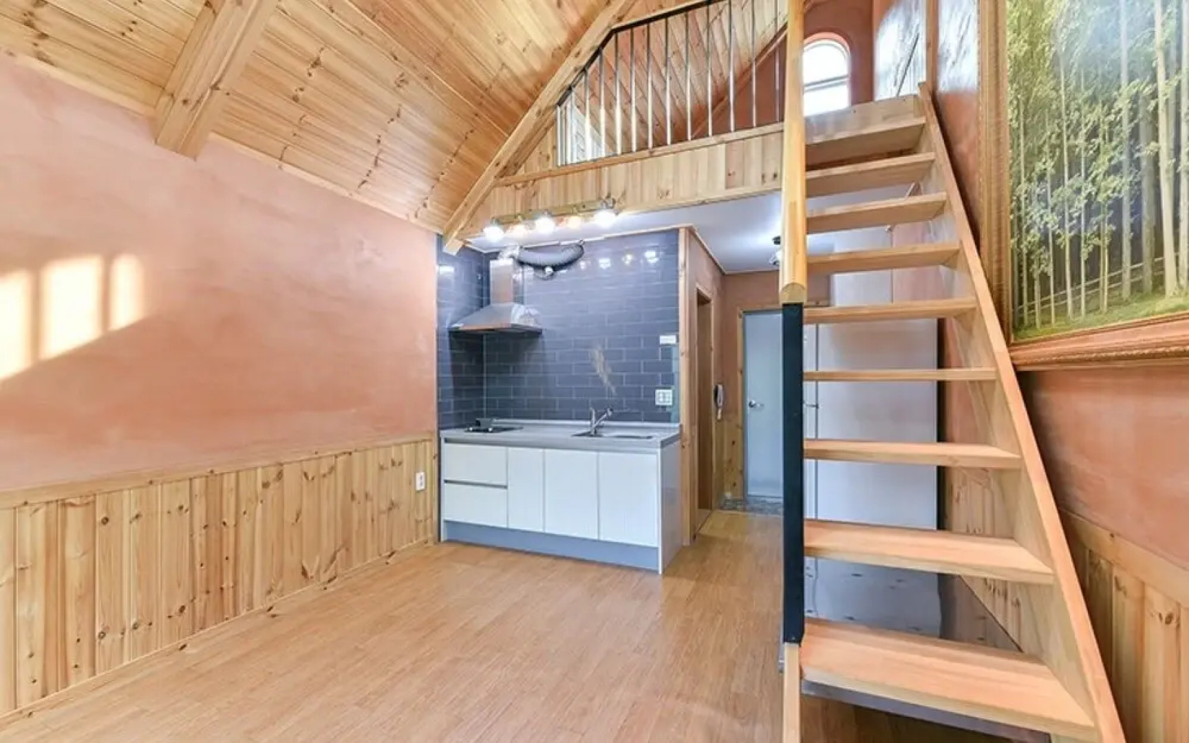 Gwangyang Banwolsanjang Pension