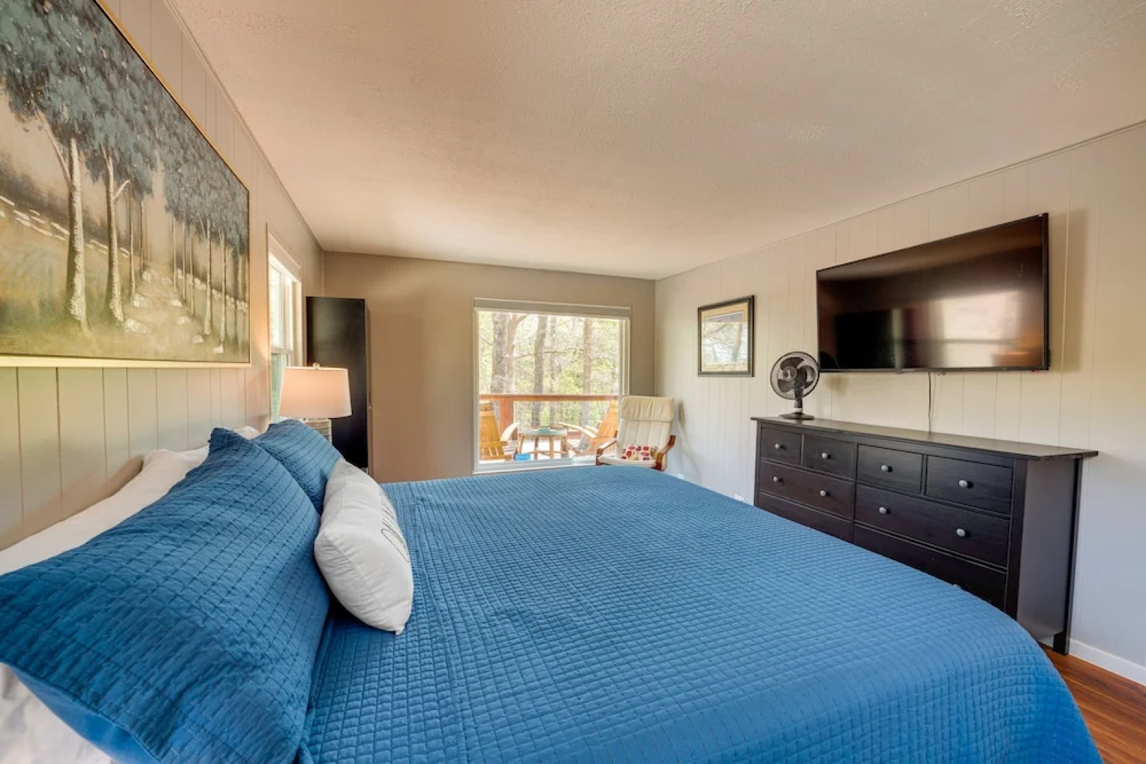 Versatile Home w/ Deck & Grill, 1 Mi to Lake!