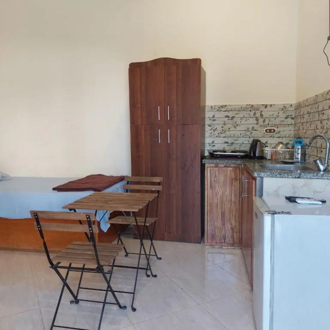 Blue Hole Plaza Studio, Dahab