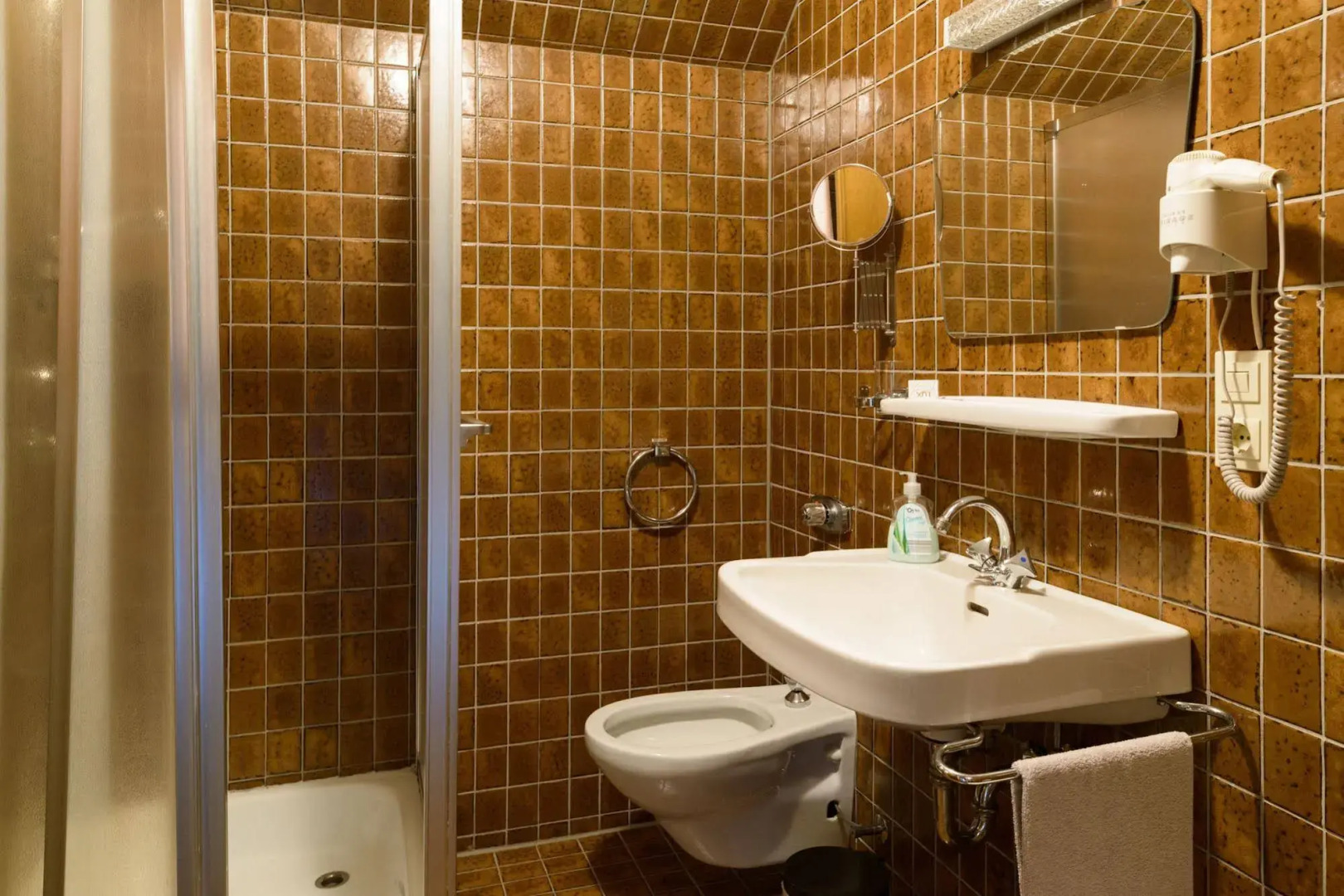 Zum Letzten Gstehr - Black Forest River Side Hotel