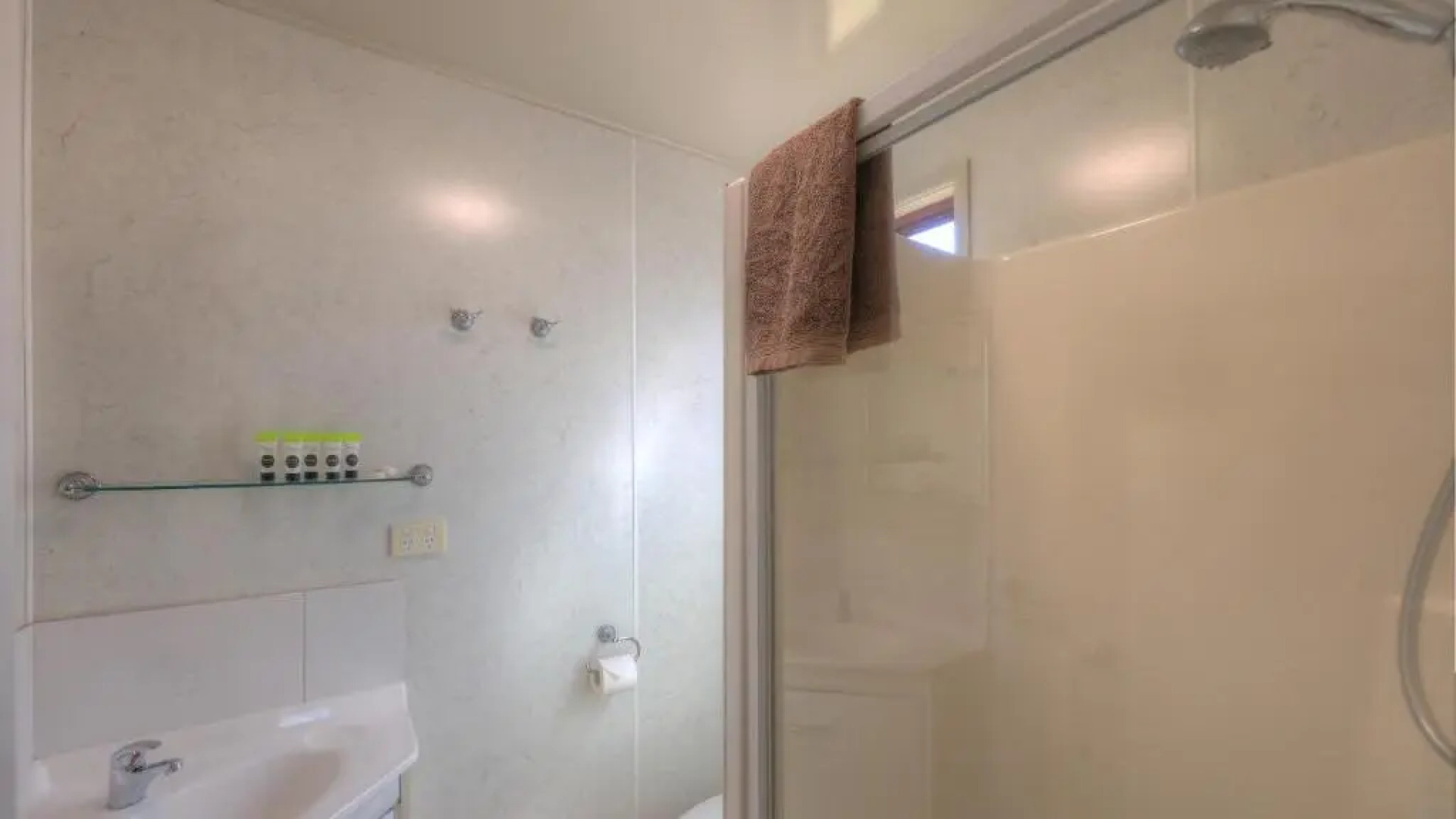 Killarney View Cabins and Caravan Park