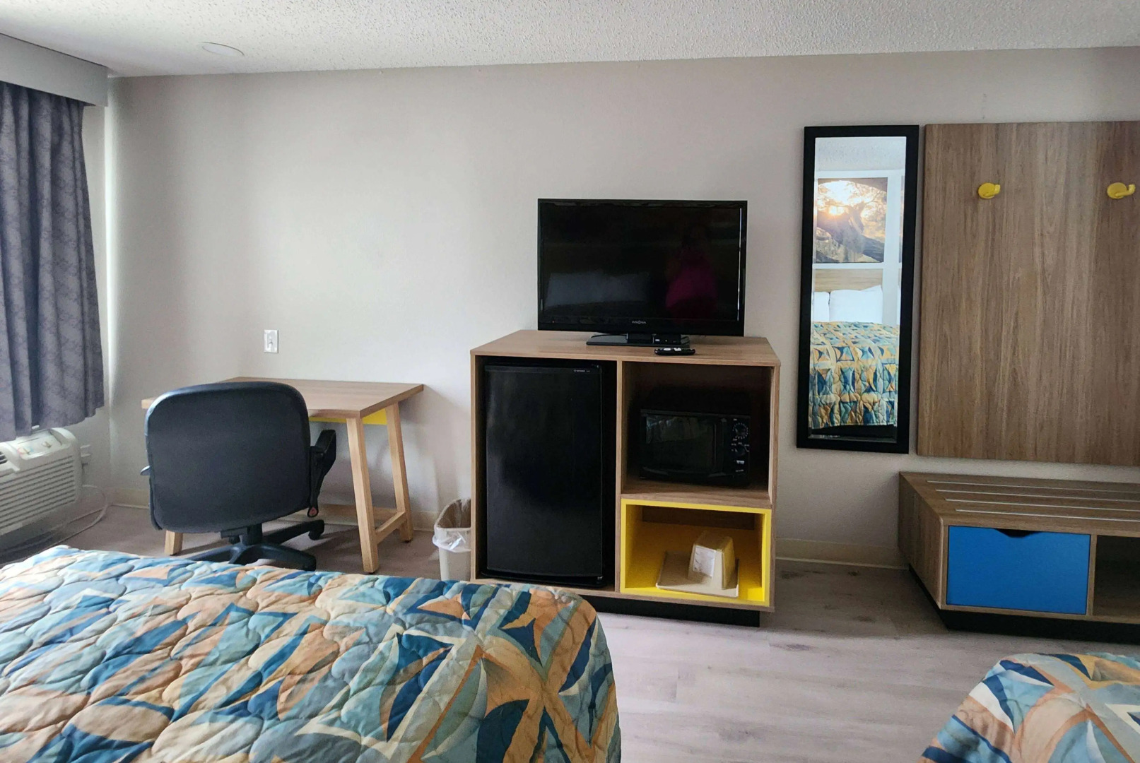 Days Inn by Wyndham Lafayette Scott