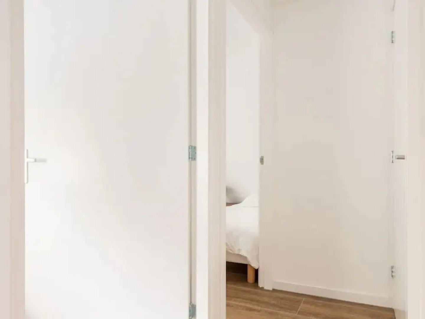 Charming Holiday Home in Poortugaal With Garden