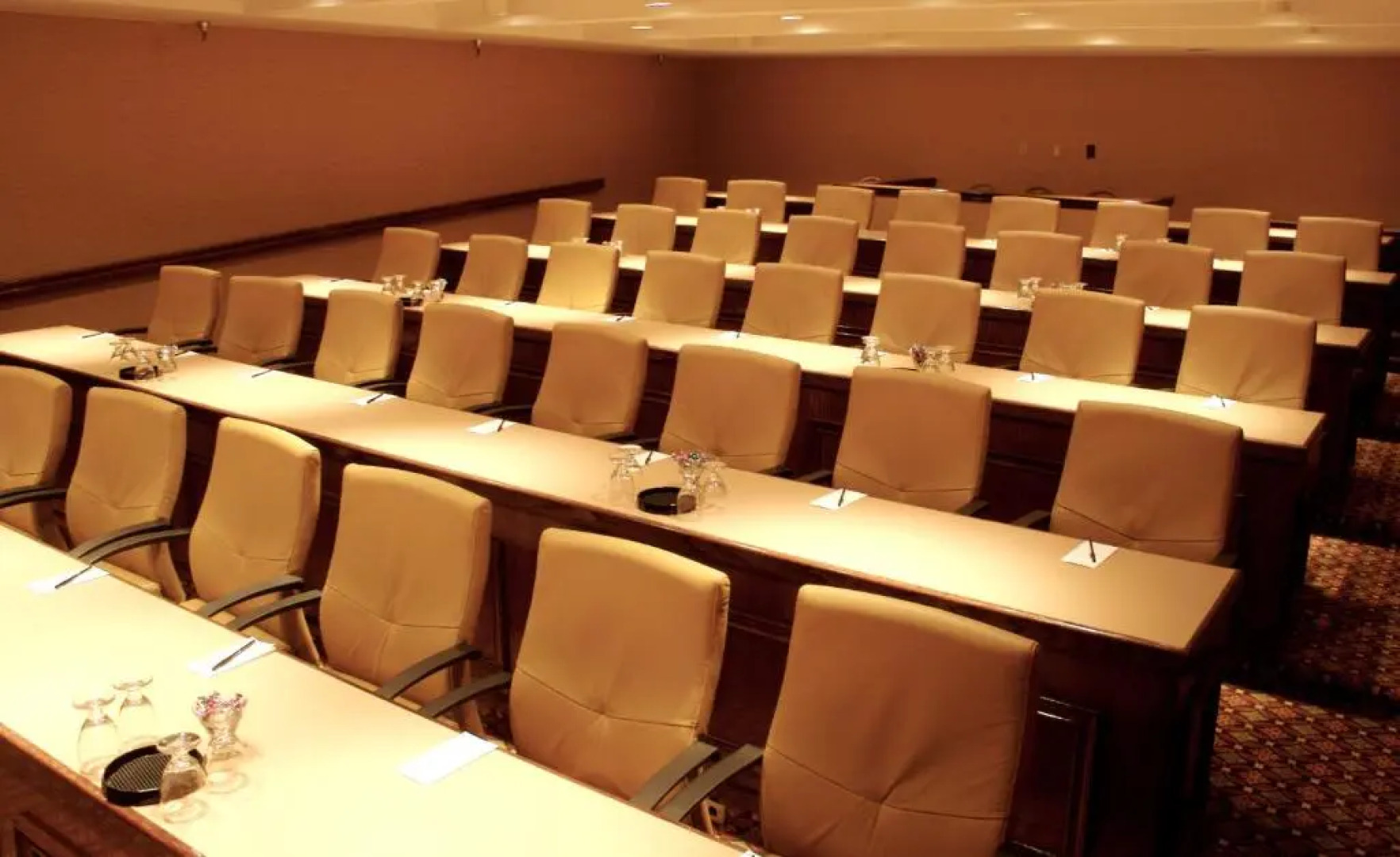 Ontario Airport Hotel & Conference Center