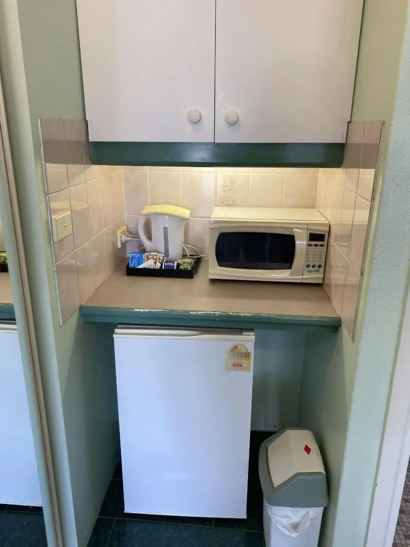 Paddle Steamer Motel