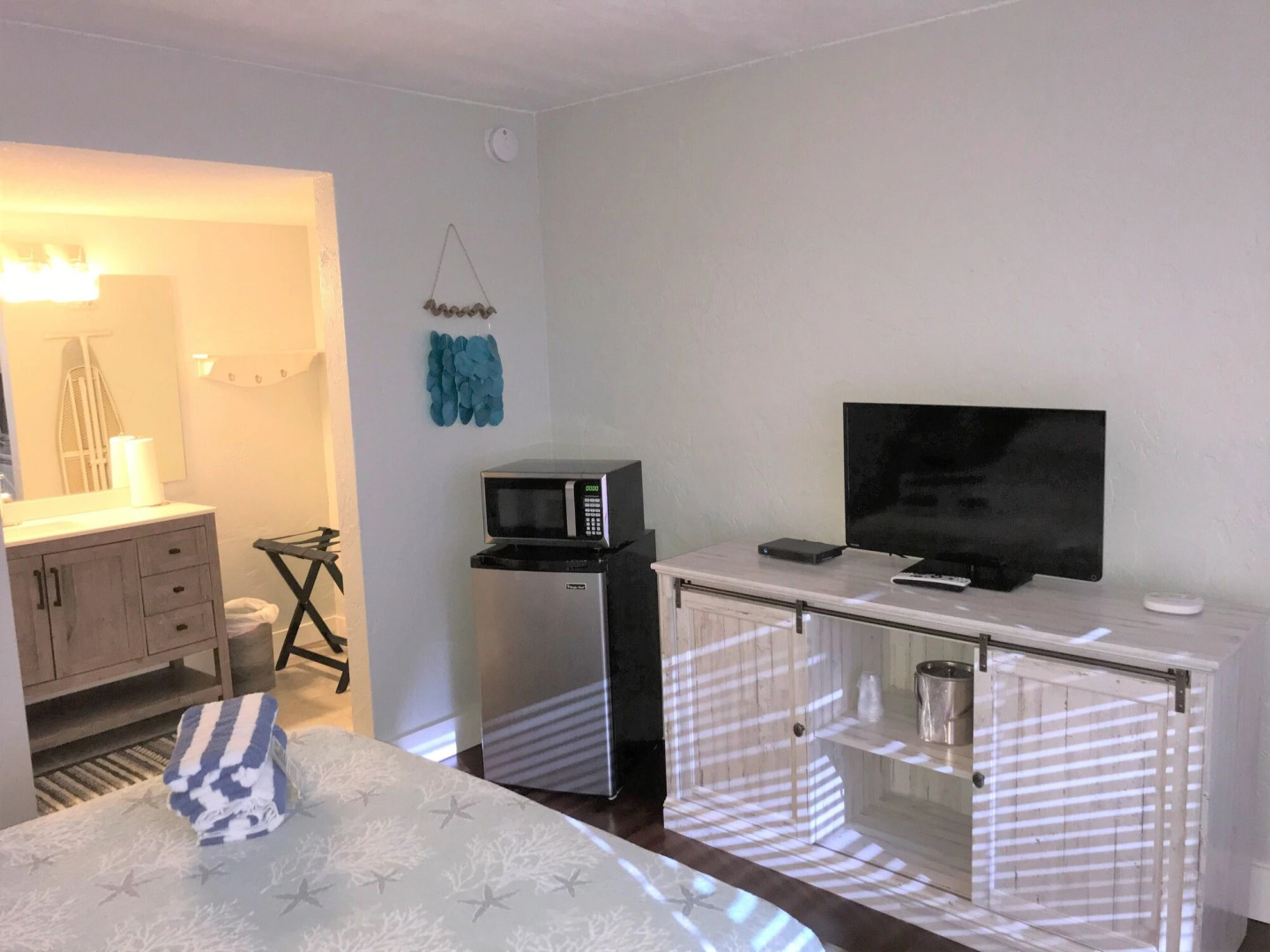 Bonita Beach Inn and Suites