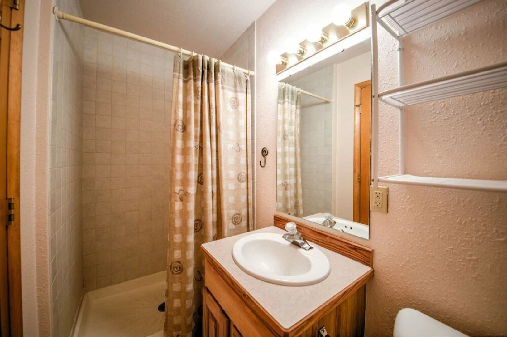 Big Sky - Stillwater 1057