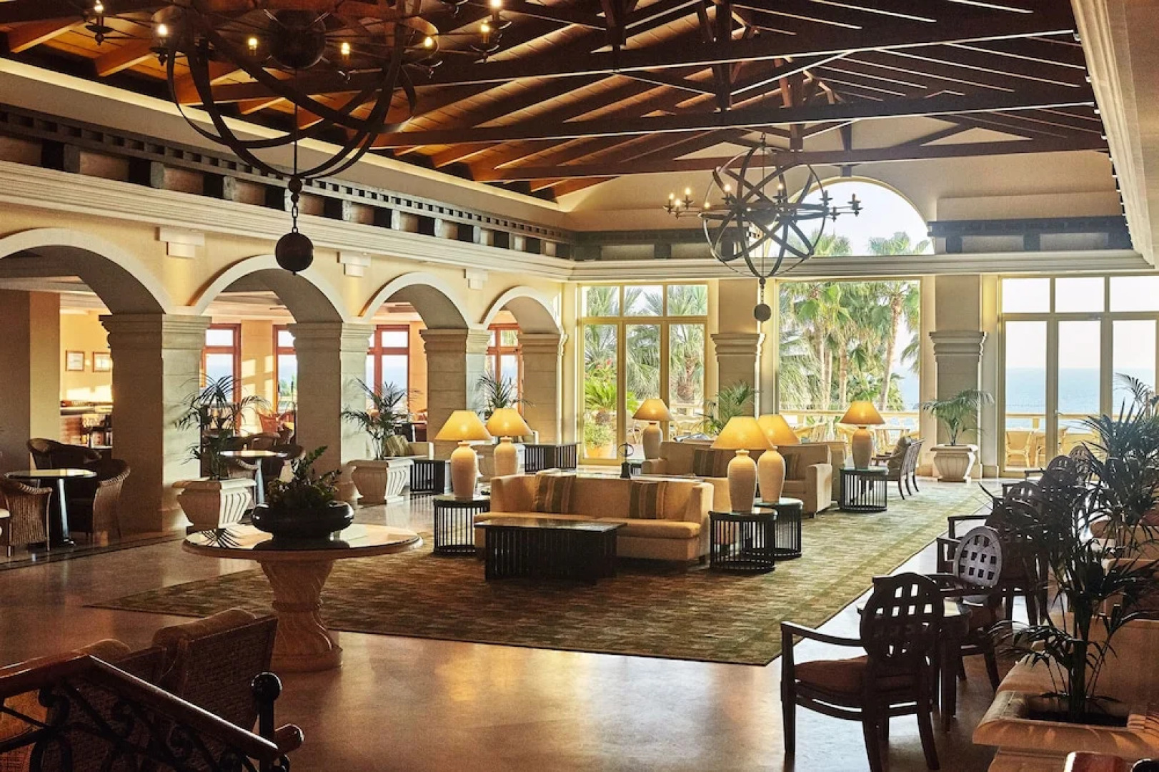 Club Marine Palace & Suites