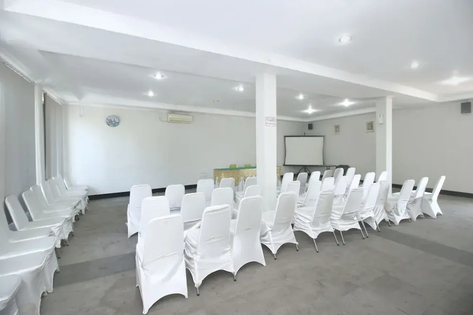 Airy Otista 267 Garut