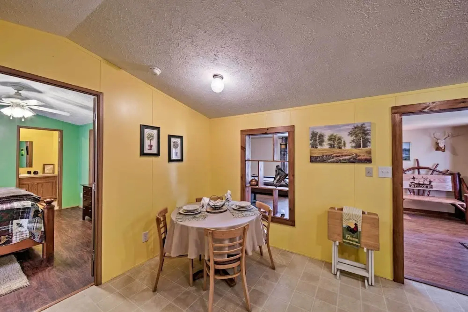 180-acre Farm: 'the Lodge' in Klingerstown!